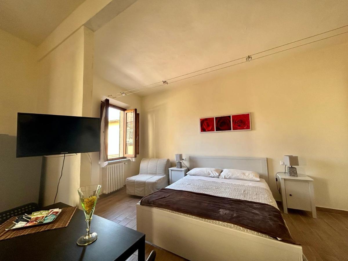 Apartment Nel Centro Della Citta Пистойя Экстерьер фото